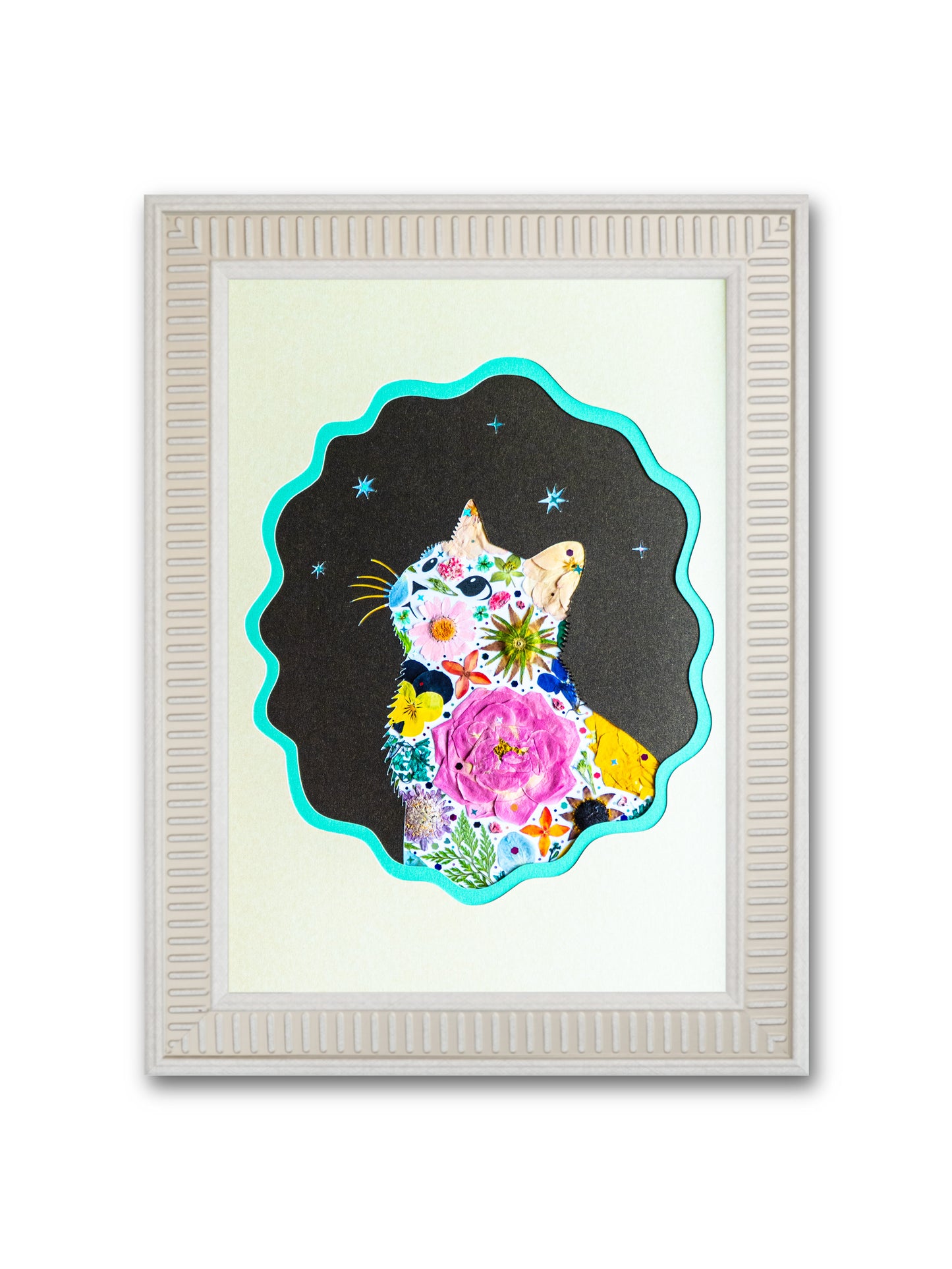 Looking-up Cat: Stark Contrast 8.3″×11.7″