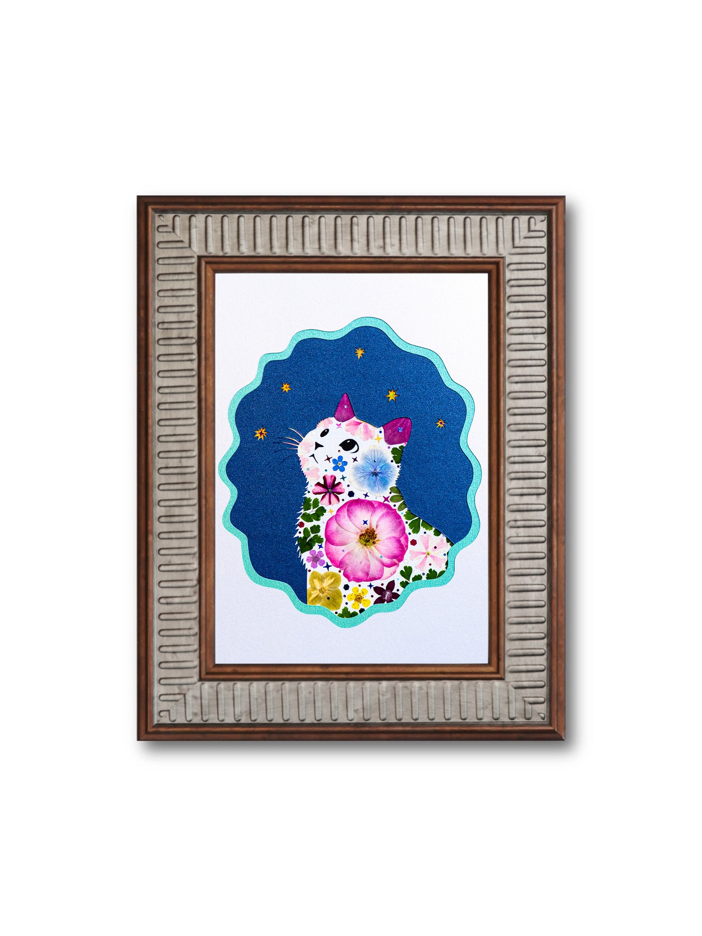 Looking-up Cat: Pure Aurora 5″×7″