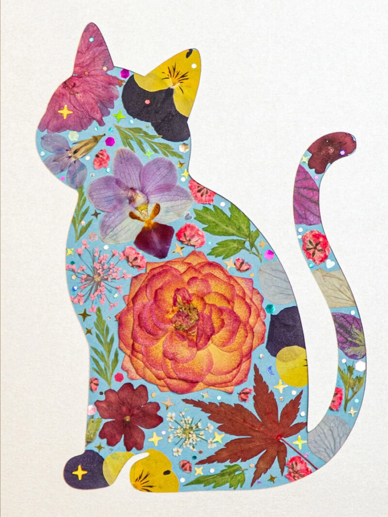 pressed_flower_art_kit_cat_blossom_spring_radiance_detail Blossom Cat: Spring Radiance 5"×7"