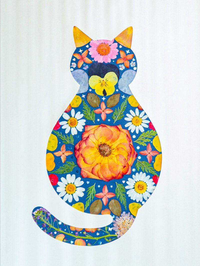 pressed_flower_art_kit_cat_cozy_amber_bloom_detail Cozy Cat: Amber Bloom 8.3"×11.7"
