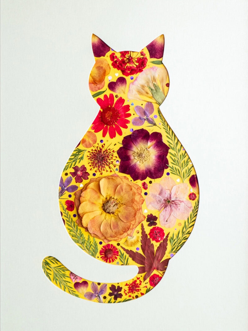 pressed_flower_art_kit_cat_cozy_golden_flame_detail Cozy Cat: Golden Flame 8.3"×11.7"