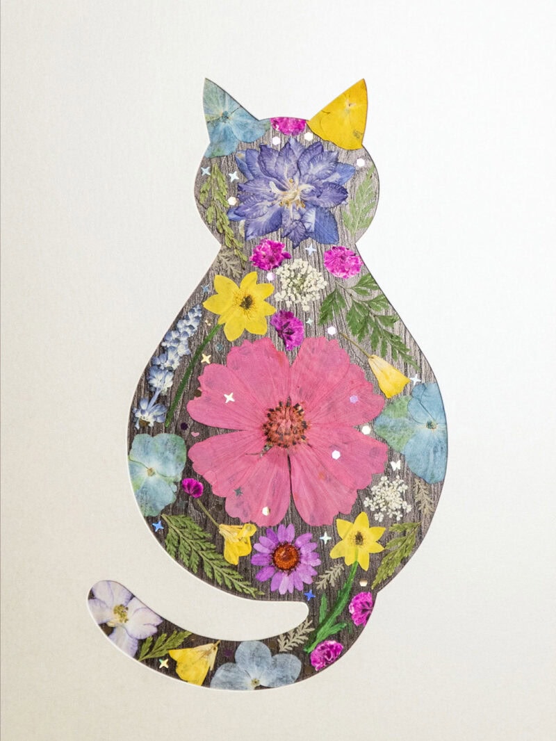pressed_flower_art_kit_cat_cozy_pink_meadow_detail Cozy Cat: Pink Meadow 8.3"×11.7"