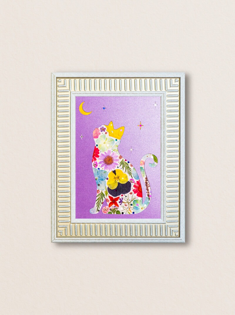 pressed_flower_art_kit_cat_moonlit_star_crown_frame Moonlit Cat: Star Crown 5"×7"