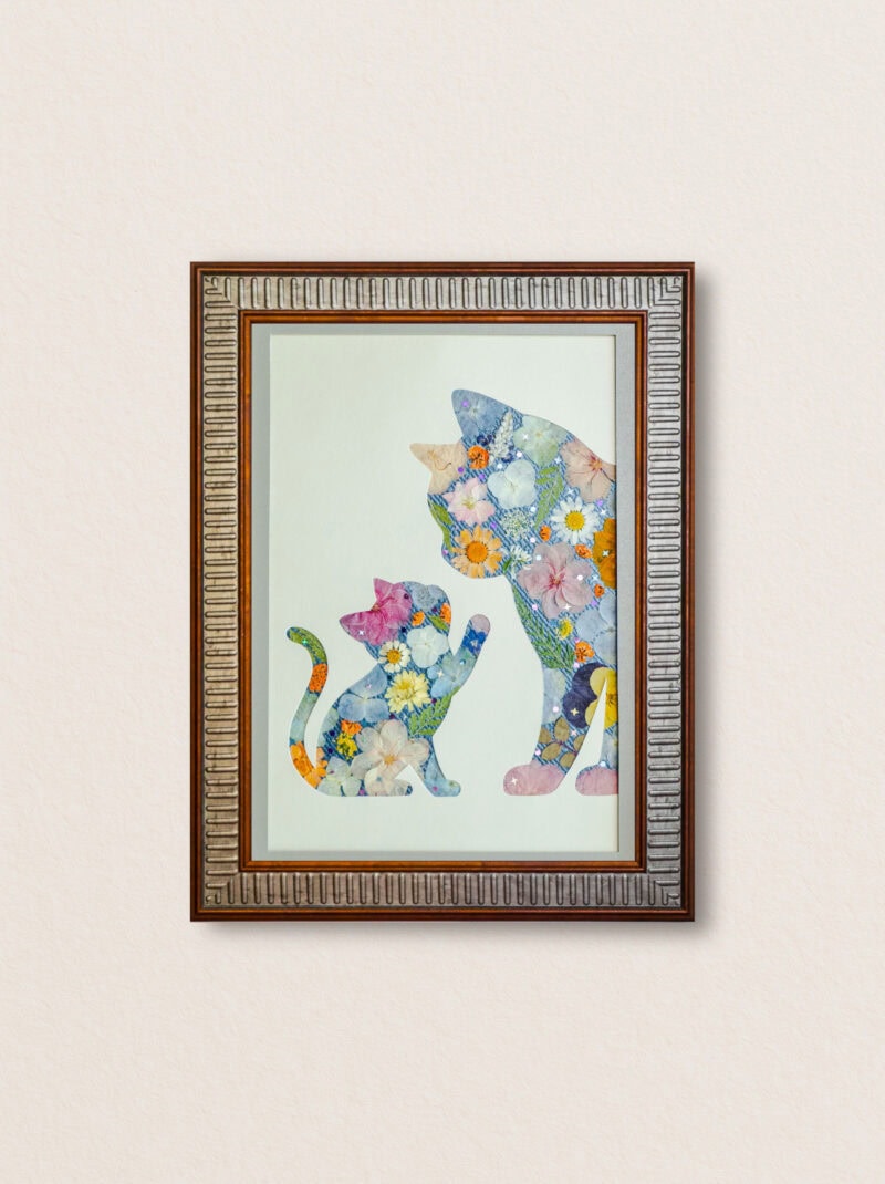 pressed_flower_art_kit_cat_tender_gentle_bond_frame Tender Cat: Gentle Bond 8.3"×11.7"