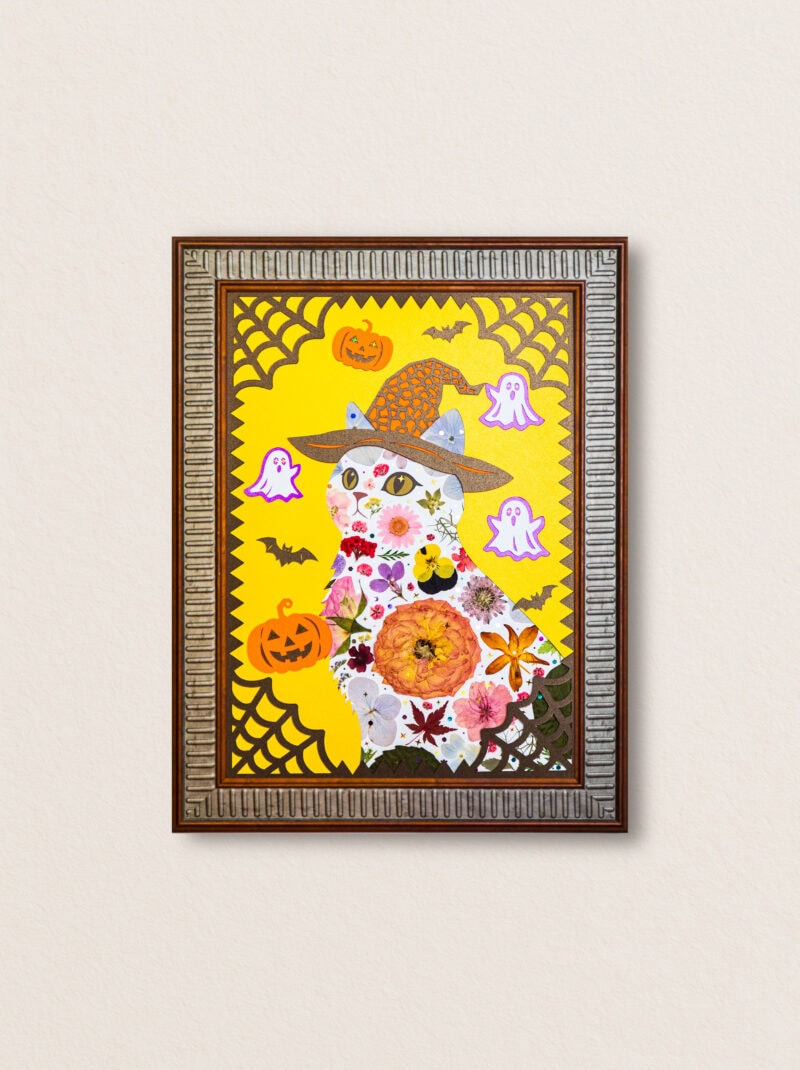 pressed_flower_art_kit_cat_witchy_pumpkin_spell_frame Witchy Cat: Pumpkin Spell 8.3"×11.7"