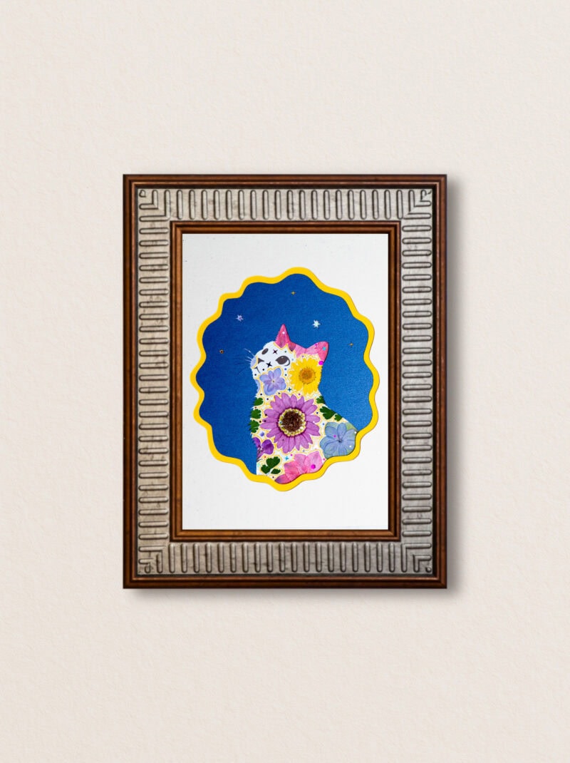 pressed_flower_art_kit_cat_looking_up_snow_night_frame Looking Up Cat — 2025 Best Seller