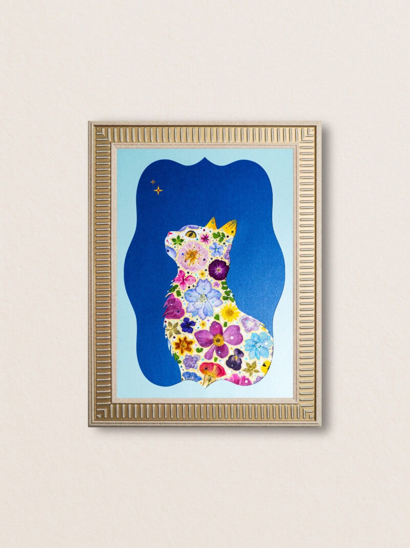 pressed_flower_art_kit_cat_sky_miss_blue_frame Sky Cat: Miss Blue 8.3"×11.7"