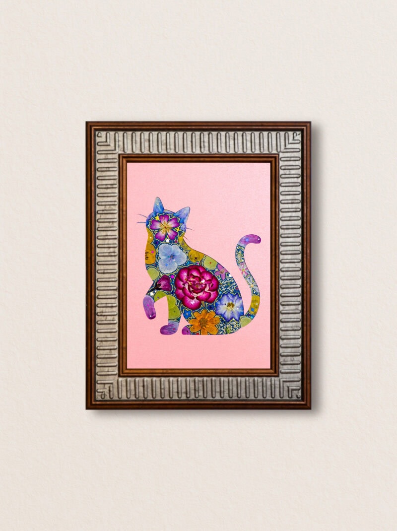 pressed_flower_art_kit_cat_lively_pink_bloom_frame Lively Cat: Pink Bloom 5"×7"