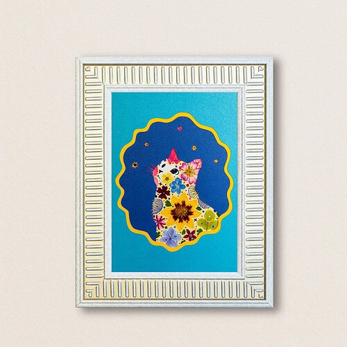 pressed_flower_art_kit_cat_looking_up_golden_meadow_frame Looking Up Cat: Golden Meadow 5"×7"